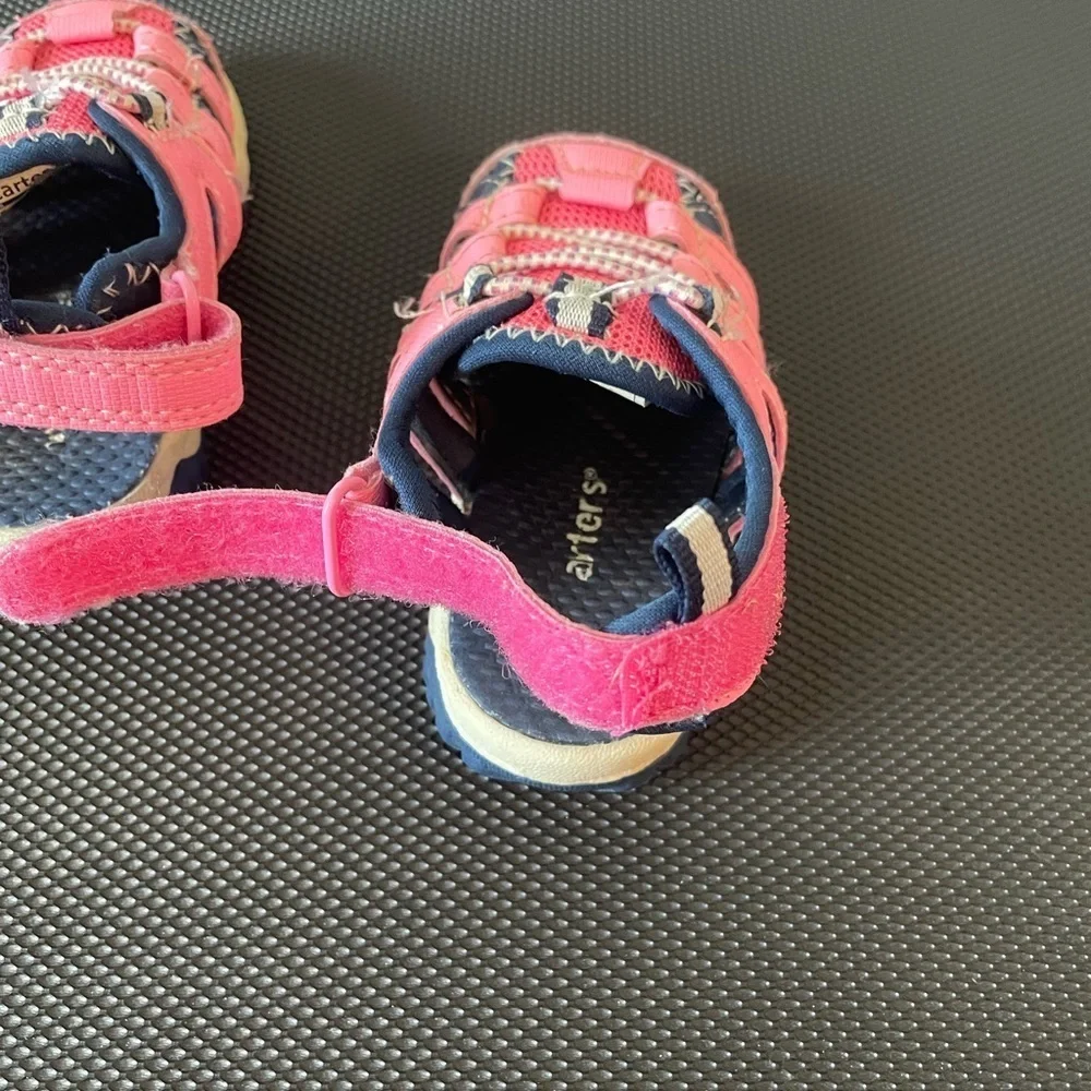 Carters water shoes closed toe athletic shoes size 5 pink blue